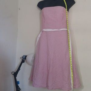 😁offer😁cuteness. Add a white sweater or jacket😍